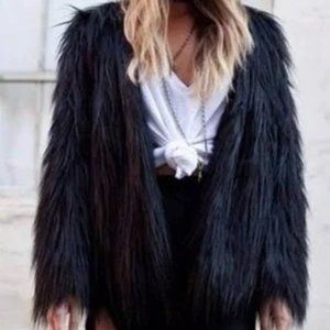 Ladakh X UO | Margot Black Faux Fur Jacket